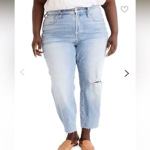 Madewell-Curvy Perfect Vintage Destroyed Jeans